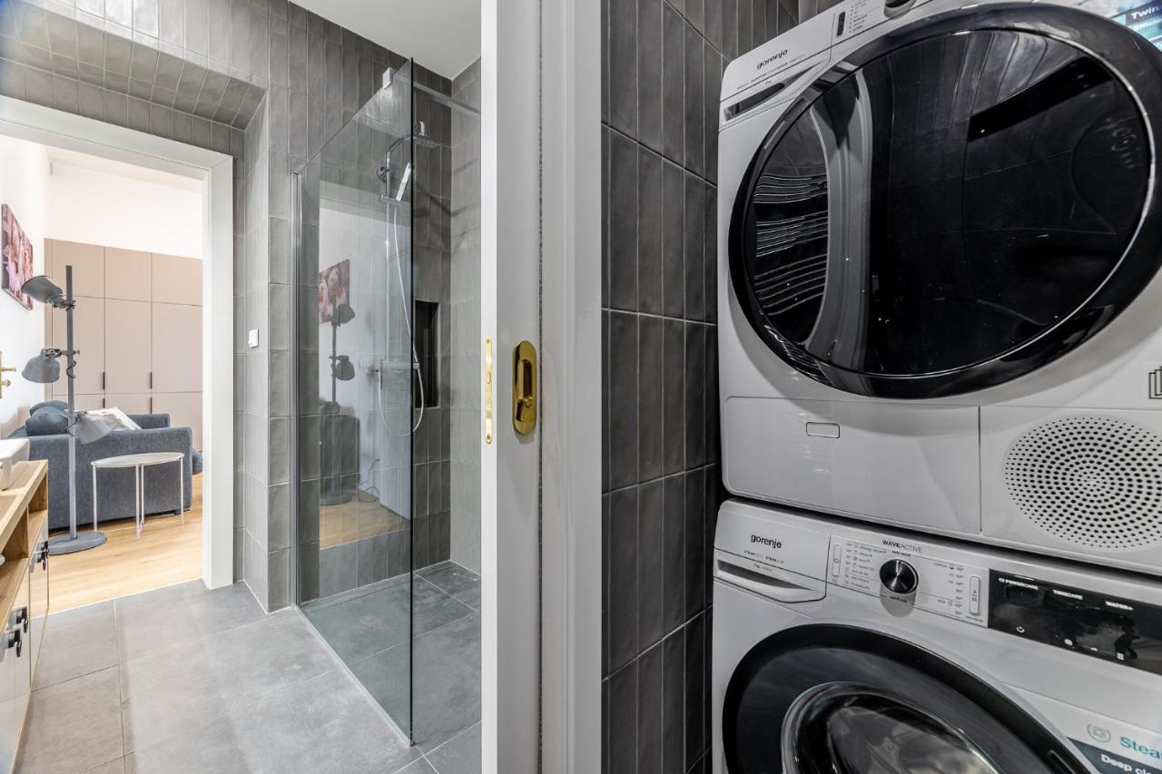 Elegant Located In The Centre Of Apartamento